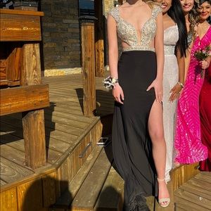 Mac Duggal Prom Dress